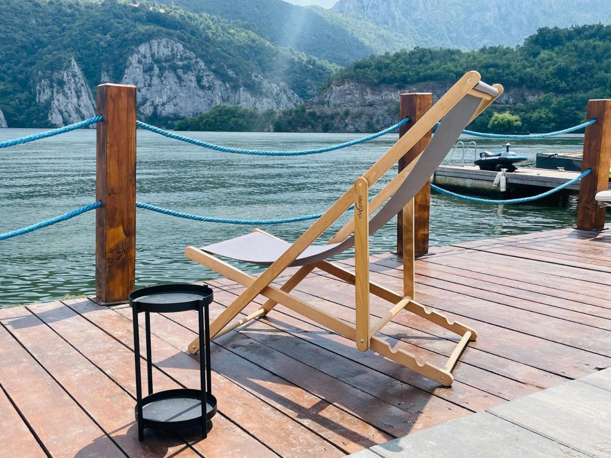 Serenity Ieşelniţa Exteriér fotografie